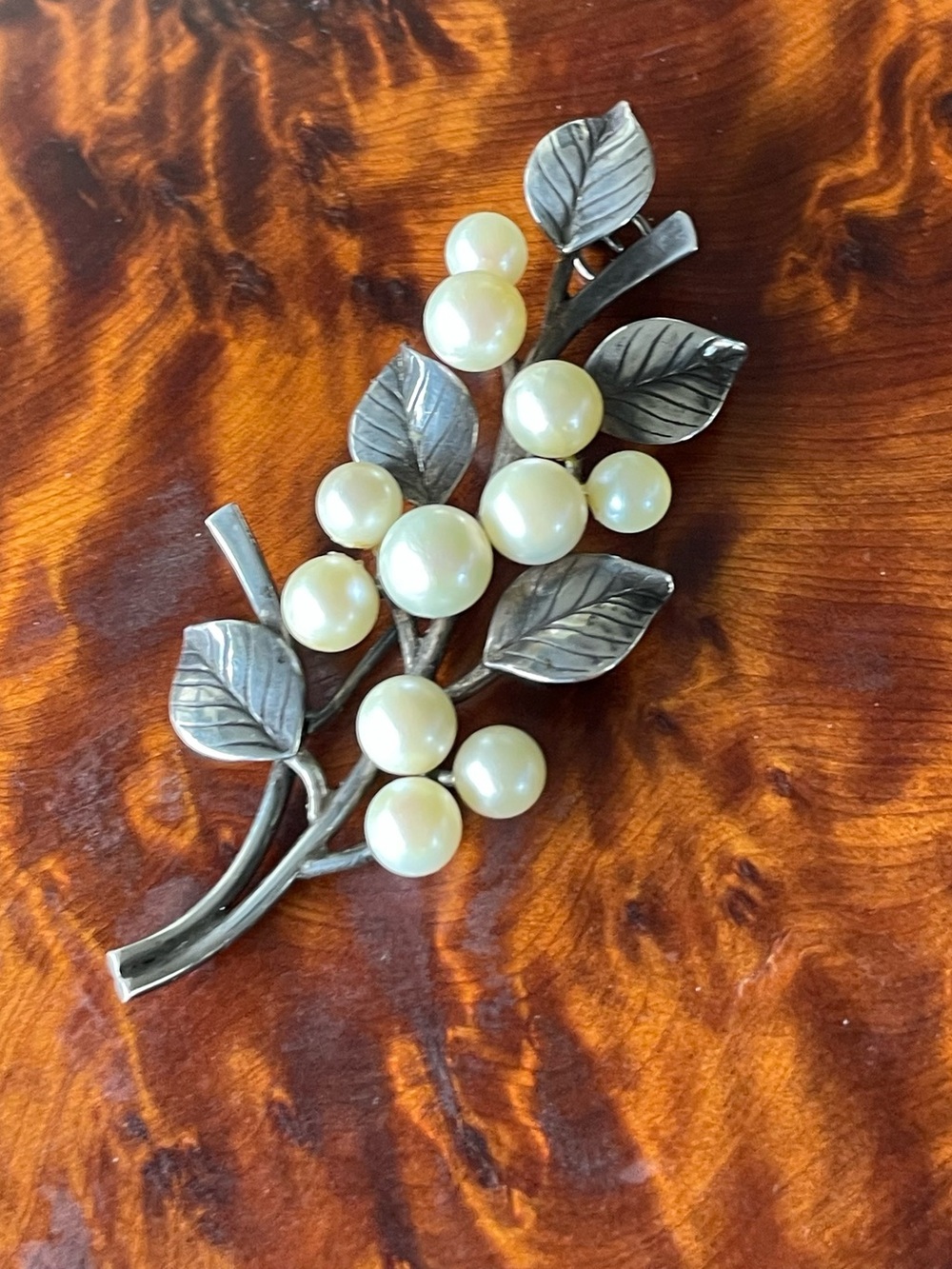 Vintage Ming’s Honolulu Mid Century Sterling Akoya Pearl Cluster Leaf Brooch